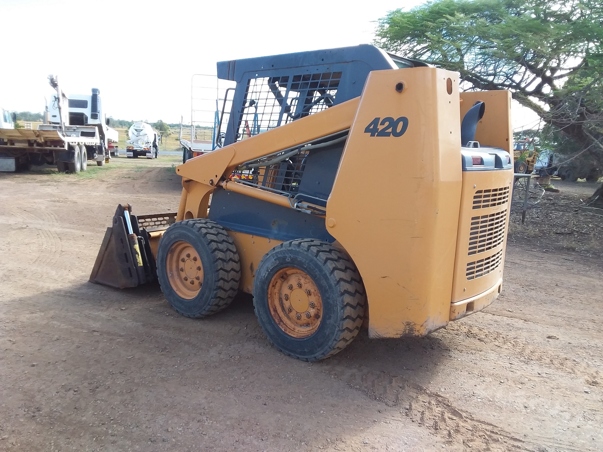 CASE 420 SKID STEER JHMD5150211 JUST HEAVY EQUIPMENT